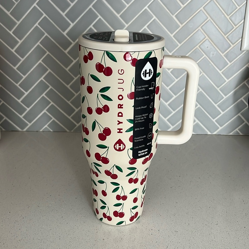 HydroJug Traveler 40 oz - Cherries - Limited Edition